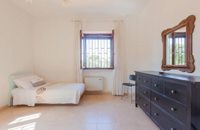 צ'לייה מספיקה Villa Degli Ulivi מראה חיצוני תמונה